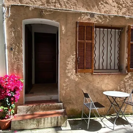 Studio Au Coeur Du Vieil Antibes Exterior foto